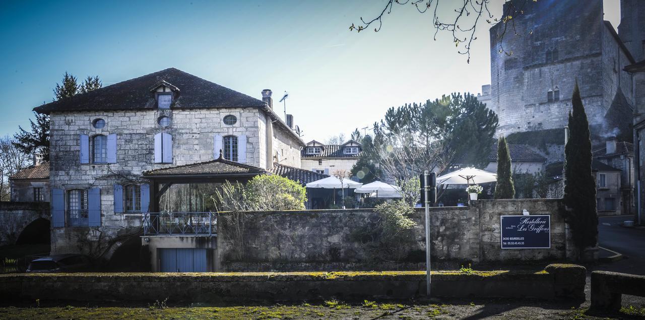 Hostellerie Les Griffons Bourdeilles Exterior foto